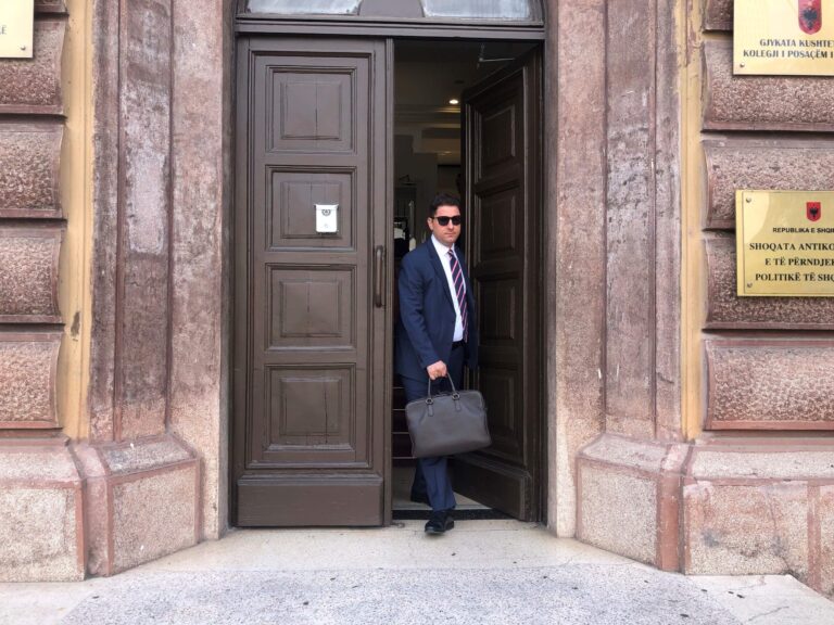 KPA pezullon nga detyra gjyqtarin e Vlorës, Laurent Fuçia/ Detyrohet të ndjekë studimet e Magjistraturës