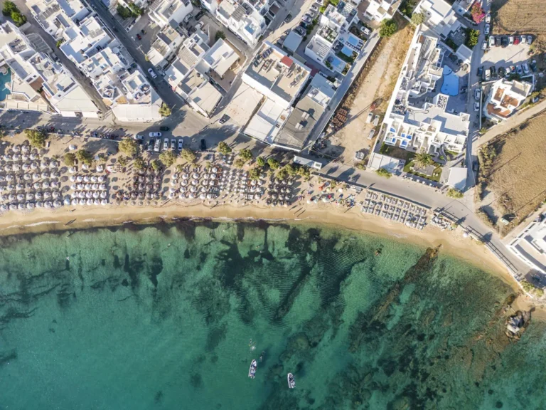 Ishujt grekë po përballen me krizën e ujit në pikun e sezonit turistik