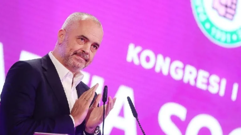PS mbledh nesër Kongresin, për herë të parë pa drejtorë. Pritet zgjedhja e sekretariatit të ri Kongresi i PS