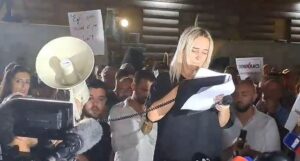 “Kanë 9 ditë që pinë raki”/ Motra e të ndjerit Egli Proga: Im vëlla u vra nga 4 barbarë!