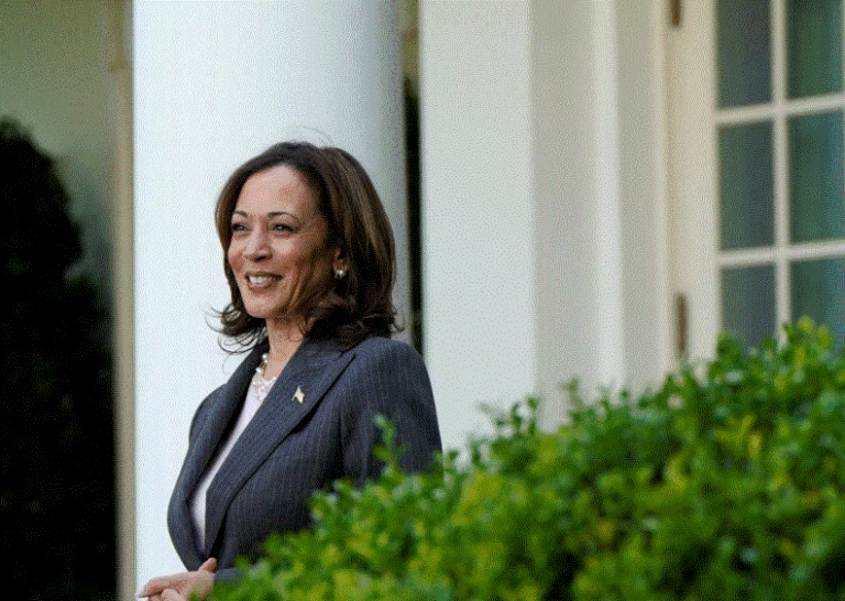 Kamala Harris mes dy figurave për të zgjedhur kandidatin për nënpresident Kamala Harris mes dy figurave për të zgjedhur kandidatin për nënpresident
