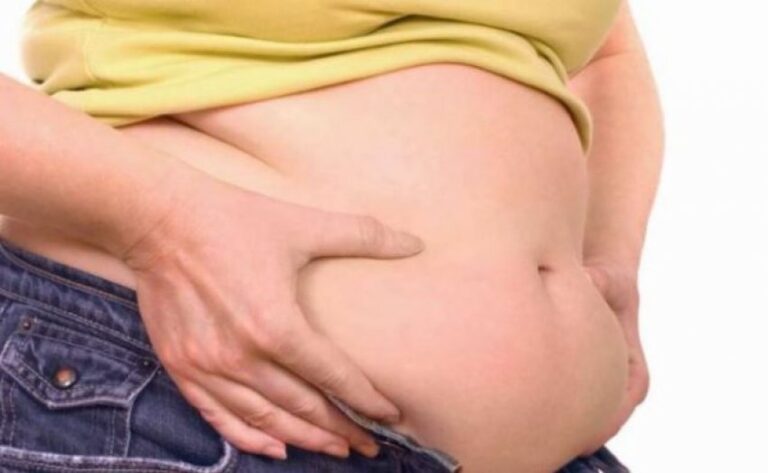 Cili është ushqimi që shton dhjamin e barkut? Mësoni disa alternativa më të shëndetshme për trupin tuaj