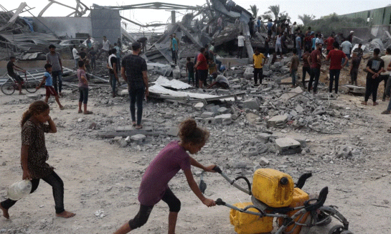 Izraeli vazhdon sulmet në Gazë mes shpresave të ndërmjetësuesve për armëpushim