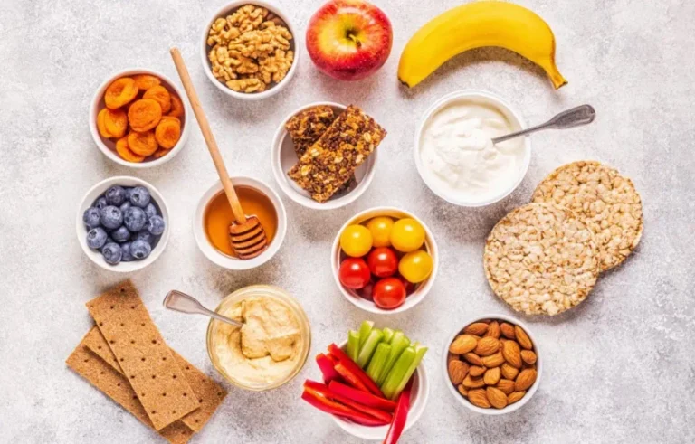 Nuk hani dot nga temperaturat e larta? Ja cilat janë ushqimet më të mira për konsumim