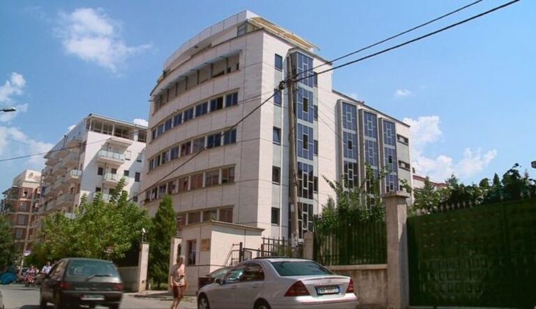 EMRI/ Më rrogë 600 mijë lekë POR me prona mijëra euro! Sekuestrohen pasuritë e një vajze në Tiranë