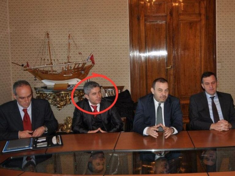 Beqaj mohoi marrëdhënien me biznesmenin Ilir Rapaj, Rrjepaj e nxjerr bllof: Kemi udhëtuar bashkë