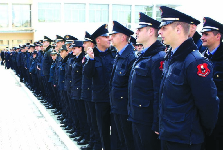 Ministri Hoxha: Profesionist i vërtetë/ Ja kush u zgjodh Drejtori i ri i Përgjithshëm i Gardës