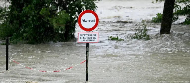 Reshjet e fuqishme shkaktojnë përmbytje në Europën Qendrore