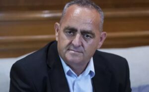 U lirua nga burgu me kusht/ Flet për herë të parë Fredi Beleri: Jam krenar, por jo i lumtur! Lufta ime tani fillon