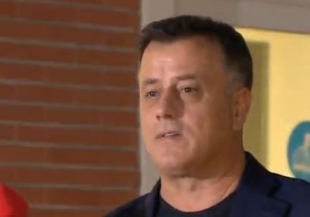 “Përcaktuam shinat e punës”/ Noka pas mbledhjes në Selinë Blu: Energjizimi i partisë dhe përgatitja për protesta janë rruga e vetme për… “Përcaktuam shinat e punës”/ Noka pas mbledhjes në Selinë Blu: Energjizimi i partisë dhe përgatitja për protesta janë rruga e vetme për…