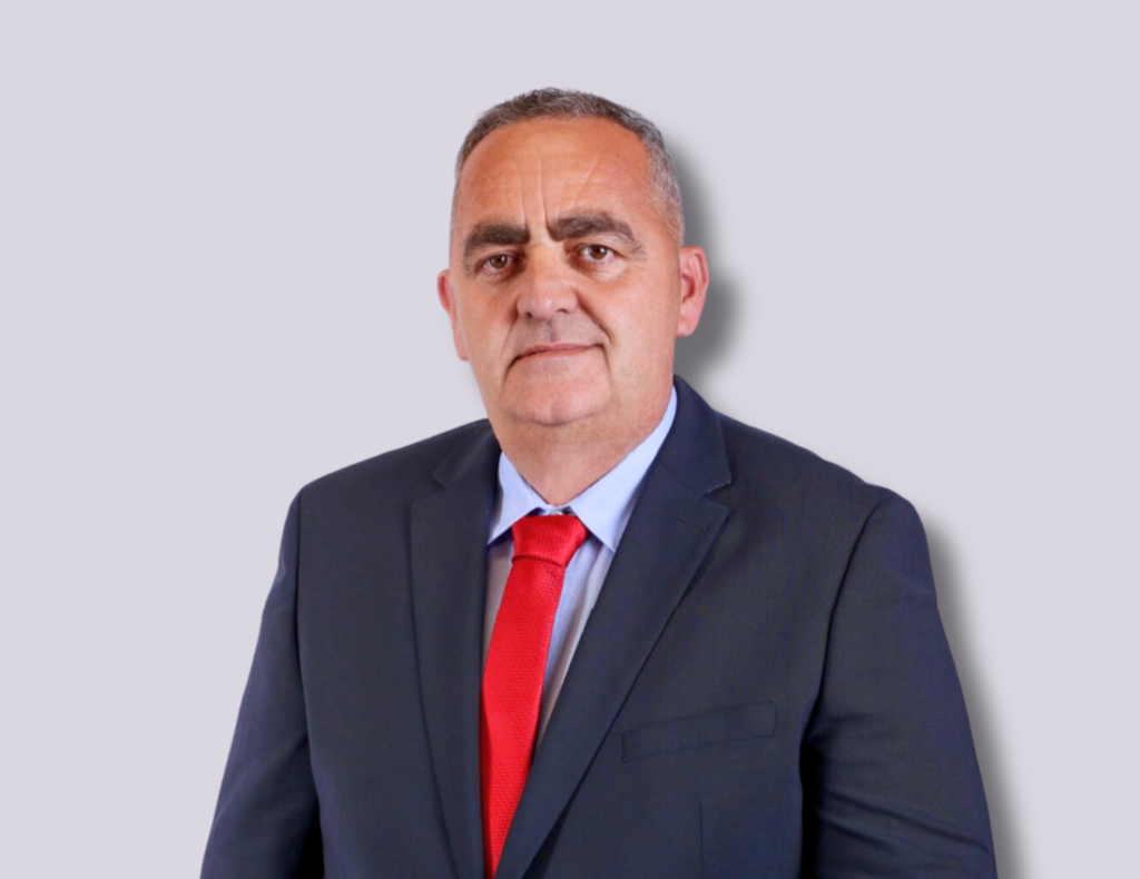 Fredi Beleri dorëzon kërkesën për rekurs në Gjykatën e Lartë, kërkon pafajësi