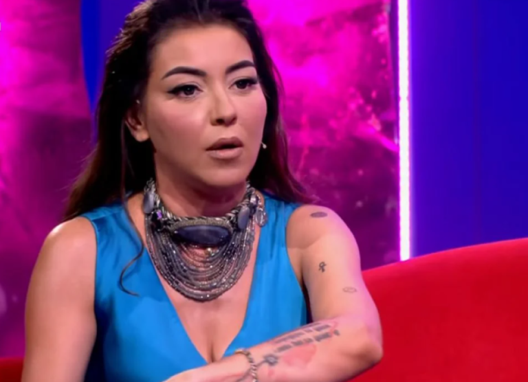 “Ka gënjyer veten dhe të tjerët”/ Kostana Morava reagon sërish pas “përplasjes” me Erjona Rusin: I ke rënë dikujt në qafë "Ka gënjyer veten dhe të tjerët"/ Kostana Morava reagon sërish pas “përplasjes" me Erjona Rusin: I ke rënë dikujt në qafë