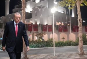 Erdogan në Shqipëri/ Jehonë në mediat greke: Takim surprizë me…
