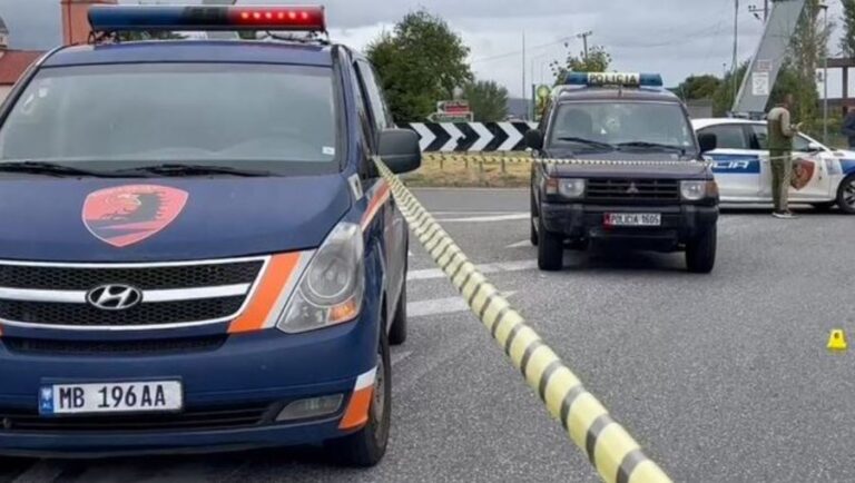 E papritur/ Qytetari alarmon policinë: Dy persona m’u afruan dhe më vunë armën në gjoks