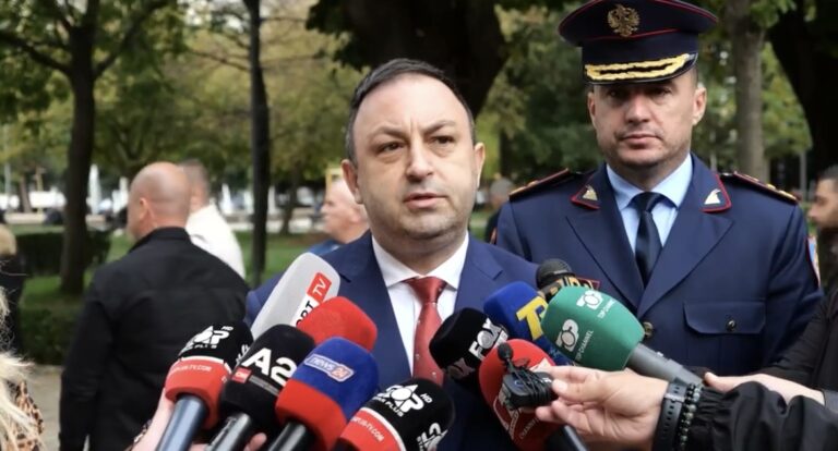 Zgjedhjet e 11 Majit, ministri i Brendshëm: Verifikoni emrat në listë. Rreth 4500 shtetas mbi 100 vjeç jashtë sistemit, ja thirrja për ta