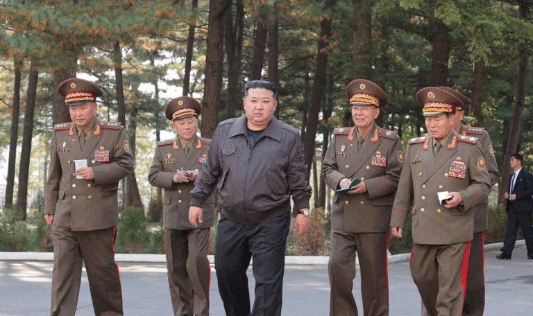 Kim Jong Un e quan Korenë e Jugut shtet të huaj armiqësor