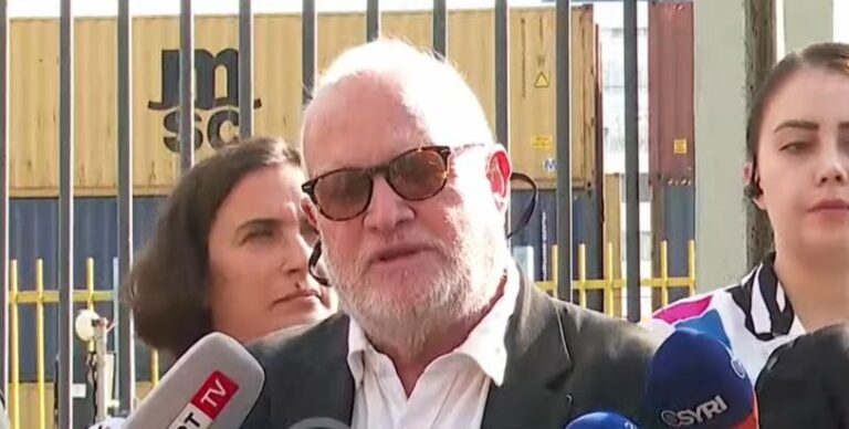 "Anija po mbahet 1 km larg bregut"/ Drejtori i rrjetit të Bazelit: Jemi 90% të sigurt se ka mbetje toksike!