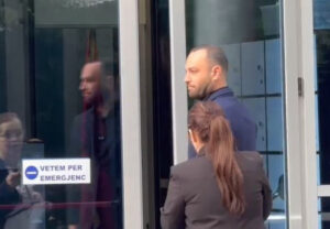 Dorëzoi mandatin e deputetit, Jurgis Çyrbja mbërrin në SPAK