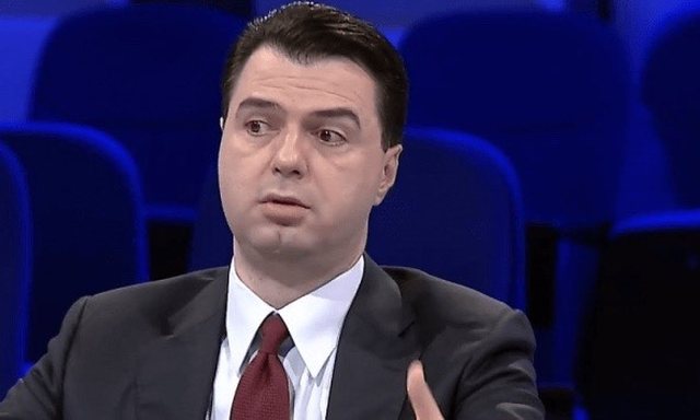 Basha kritikon politikën: Rama e Berisha po bashkëpunojnë. Arrestimi i Metës është skandaloz Zgjedhjet e 11 Majit/ Dalin DOKUMENTET: Lulzim Basha po blen parti