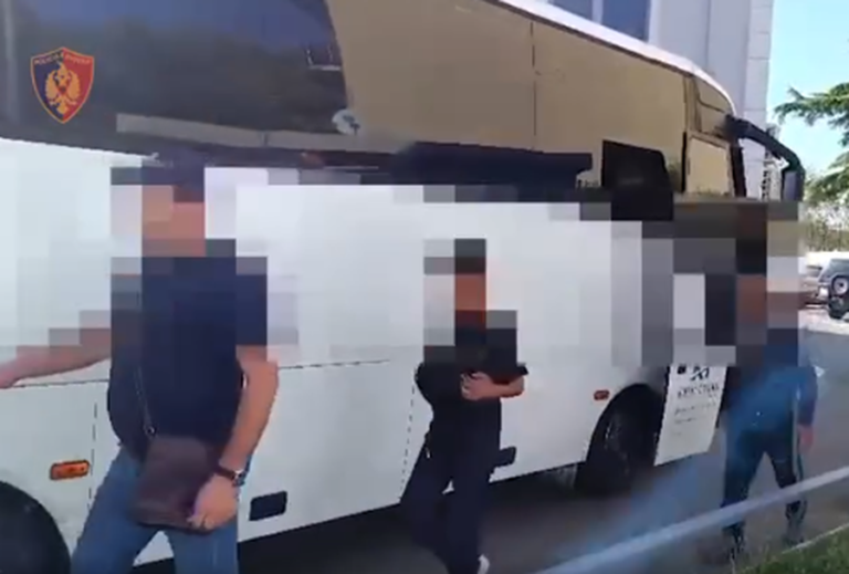 Zbulohet skema/ Si u përfshinë drejtorët e policisë në grupet kriminale: Për ç'a kujton se e ke pozicionin(EMRAT)