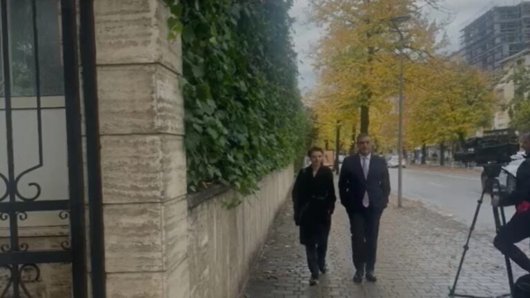 Konsultimet për datën e zgjedhjeve/ Begaj takon sot përfaqësuesit e PL-së, në Presidencë Blushi dhe Xhixho