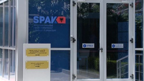 Lirimi i Berishës/ SPAK: Do ta ankimojmë vendimin! Seanca parapake për gjykimin në themel të çështjes vijon Lirimi i Berishës/ SPAK: Do ta ankimojmë vendimin! Seanca parapake për gjykimin në themel të çështjes vijon