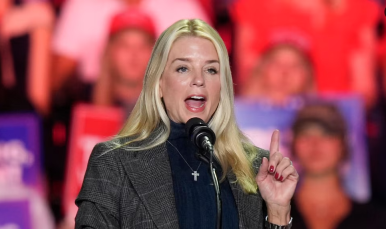 Trump zgjedh Pam Bondin si prokurore të Përgjithshme të SHBA-së