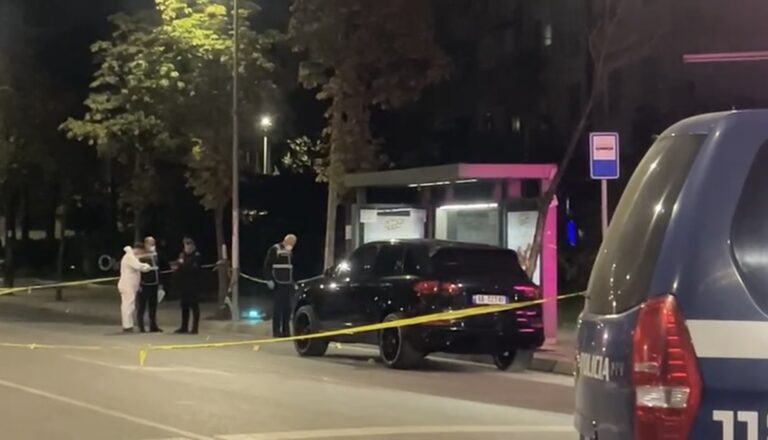 Ekzekutimi i djalit të ish-gjyqtarit/ Mjeti “G-Class” i 30-vjeçarit mbërrin në ambientet e policisë