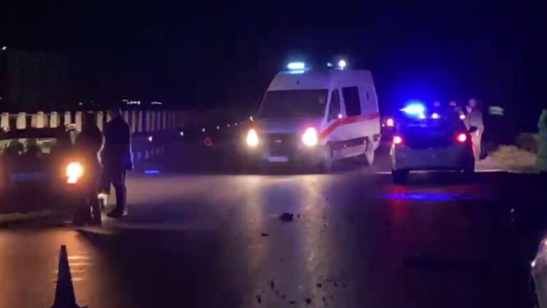 Tjetër aksident me vdekje në vend humb jetën 61-vjeçari 60-vjeçari u gjet i pajetë në rrugë. Vajza e thërret me lot në sy: O babi im