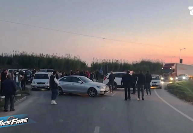 Skandali/ Mosbindja civile e opozitës iu hap telashe qytetarëve, jo Qeverisë. Emirjoni ishte nisur për dasmë, por policia e quan protestues