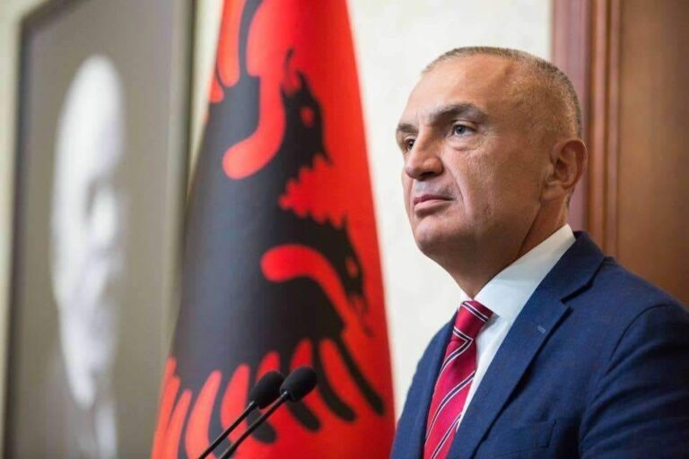 Meta uron nga qelia 28 Nëntorin/ Kremtimi i 112-vjetorit të Pavarësisë na fton në mbrojtje të idealit të Lirisë