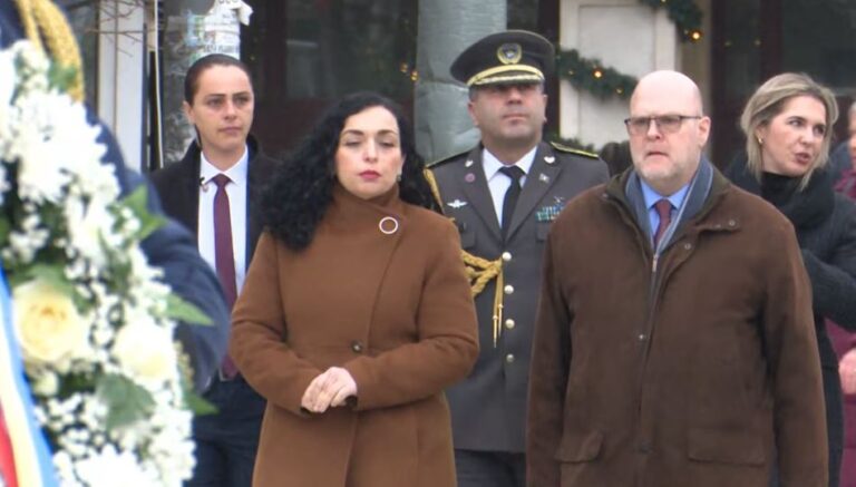 Hovenier: Shtetet e Bashkuara janë të përkushtuara ndaj partneritetit me Kosovën
