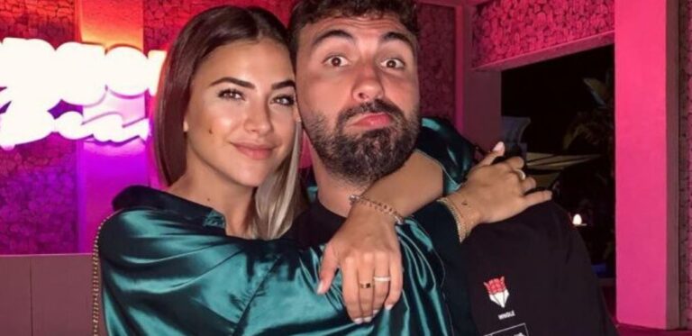 I bën dhuratë një arush/ Ledri dhe Sara shfaqen sëbashku në rrugët e Tiranës (FOTO)