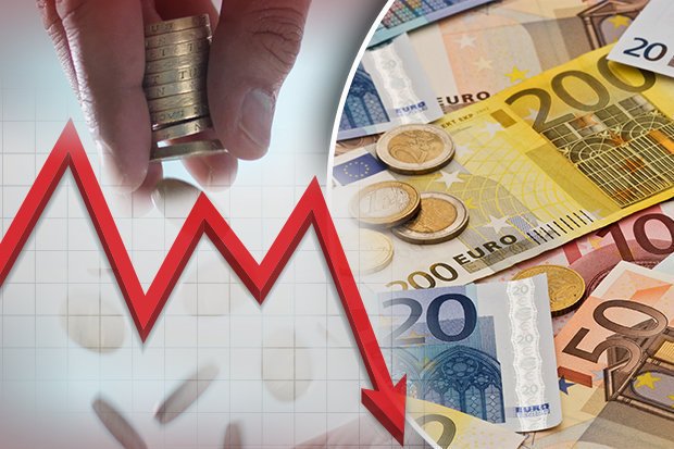Këmbimi valutor 26 Dhjetor 2024, me sa blihen e shiten dollari dhe euro Këmbimi valutor për ditën e sotme 26 Dhjetor, me sa blihen e shiten dollari dhe euro
