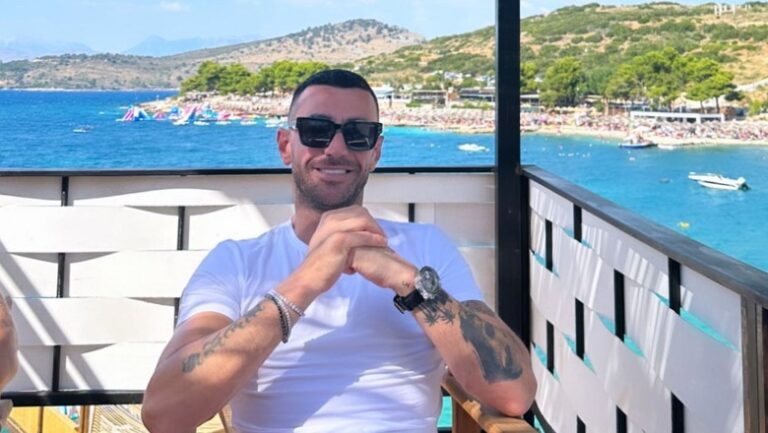 Pas të shtënave me armë gjatë performancës së tij, reagon Stresi: Të q**sha krenarinë. Nuk kam asgjë personale Pas të shtënave me armë gjatë performancës së tij në klub, reagon Stresi: Nuk kam asgjë personale