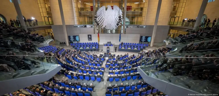 CDU/CSU për migrimin: Arrest para dëbimit, humbje shtetësie