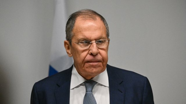 Lavrov: Moska në kontakt me Serbinë lidhur me pronësinë e kompanisë NIS