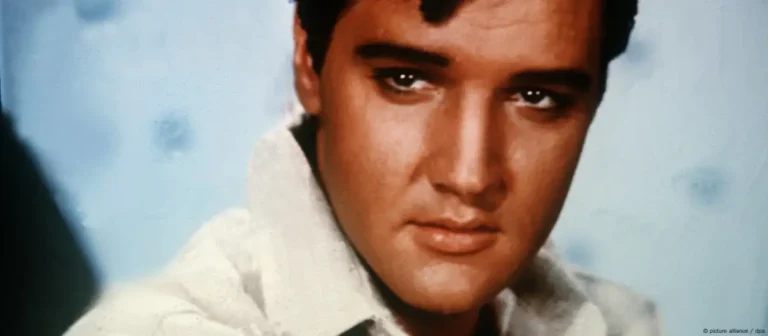 Miti i Elvis Preslit-stacione nga jeta e tij