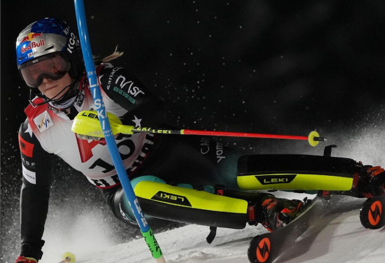 Lara Kolturi shkëlqen me flamurin e Shqipërisë, renditet e katërta në Kupën e Botës