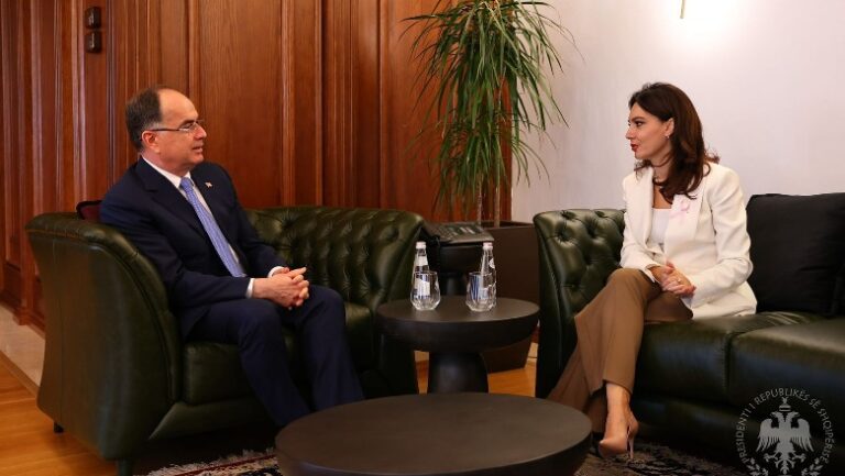 Spiropali në Presidencë, takim me Begaj për situatën parazgjedhore