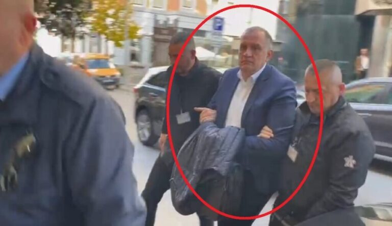 E FUNDIT/ Shtyhet gjyqi i “Sterilizimit’. Dështon shpallja e pretencës për të pandehurit