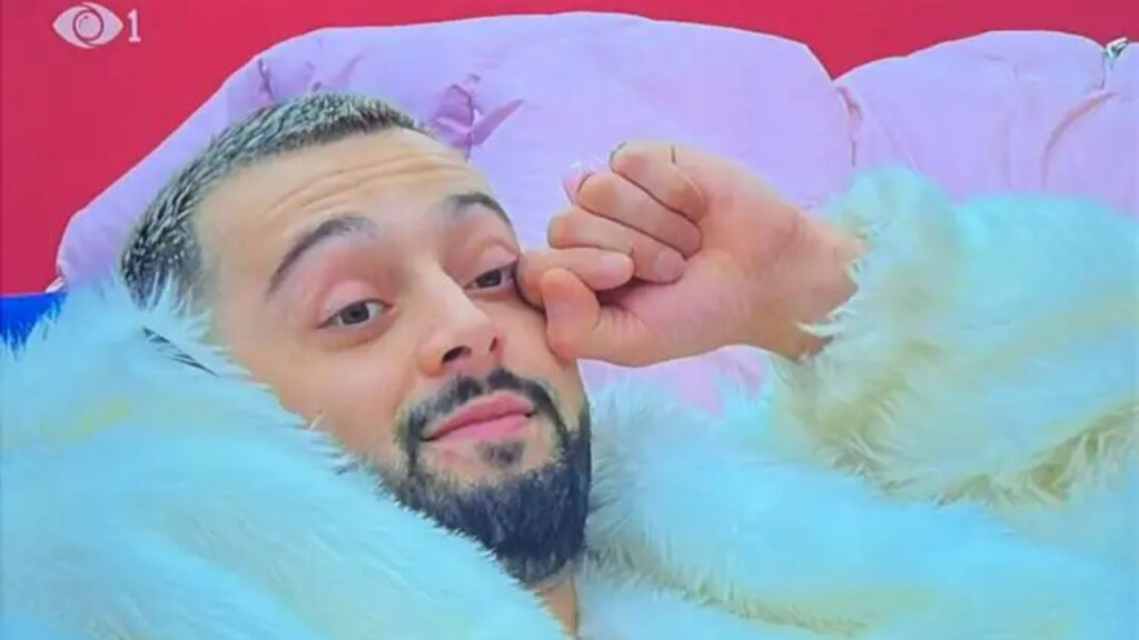 "Big Love"/ Gjesti shpërthen në lot. Zbulohet mesazhi që emocionoi banorin