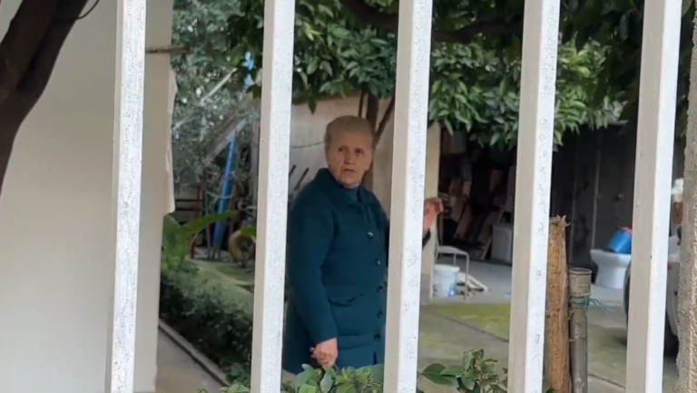 "Nuk di gjë nëna për të"/ U arratis nga burgu, vijojnë kërkimet për Daut Lazen. Familja nuk fliste me të