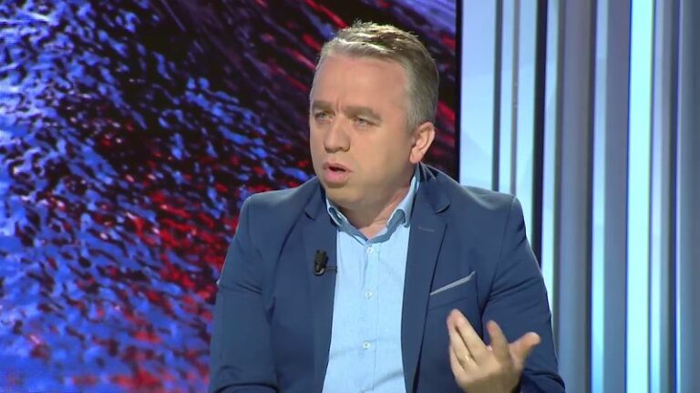 Cirku mediatik dhe debati publik