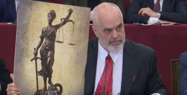 "UBT s'është fshati Corleone”/ Rama: Shkova si lyps në Universitetin e BOKU-t, rektori më shihte si UFO
