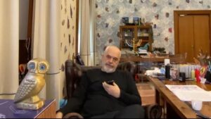 E telefonon gjatë live-t, çfarë bisedoi Rama me Taulant Ballën