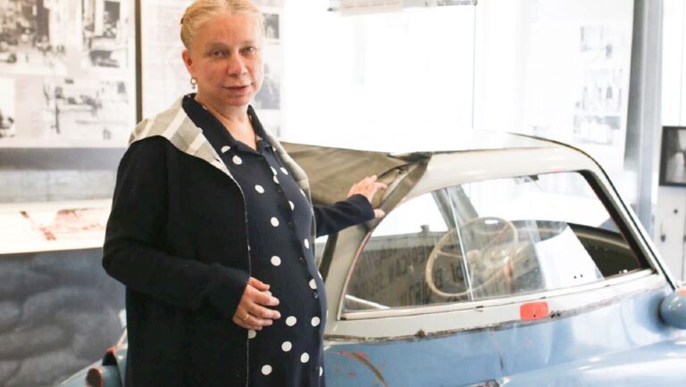 “Bëni sa më shumë fëmijë”, 66-vjeçarja sjell në jetë fëmijën e dhjetë