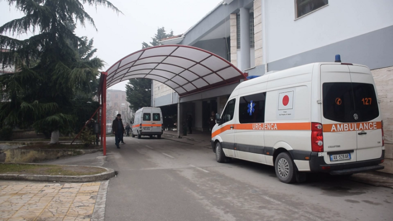 38-vjeçarja konsumon klor, ndodhet jashtë rrezikut për jetën