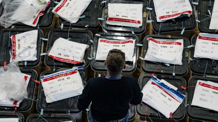 Prokuroria nis hetimet për votimin me postë në Kosovë