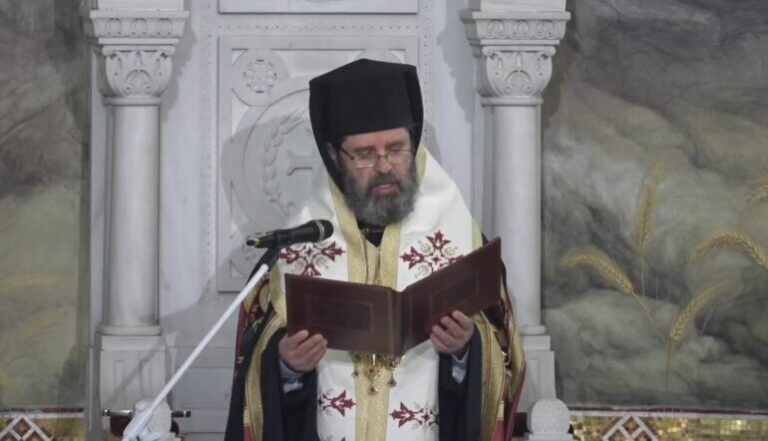 Fronëzohet Kryepeshkopi i ri, Joan Pelushi në ceremoninë e kurorëzimit